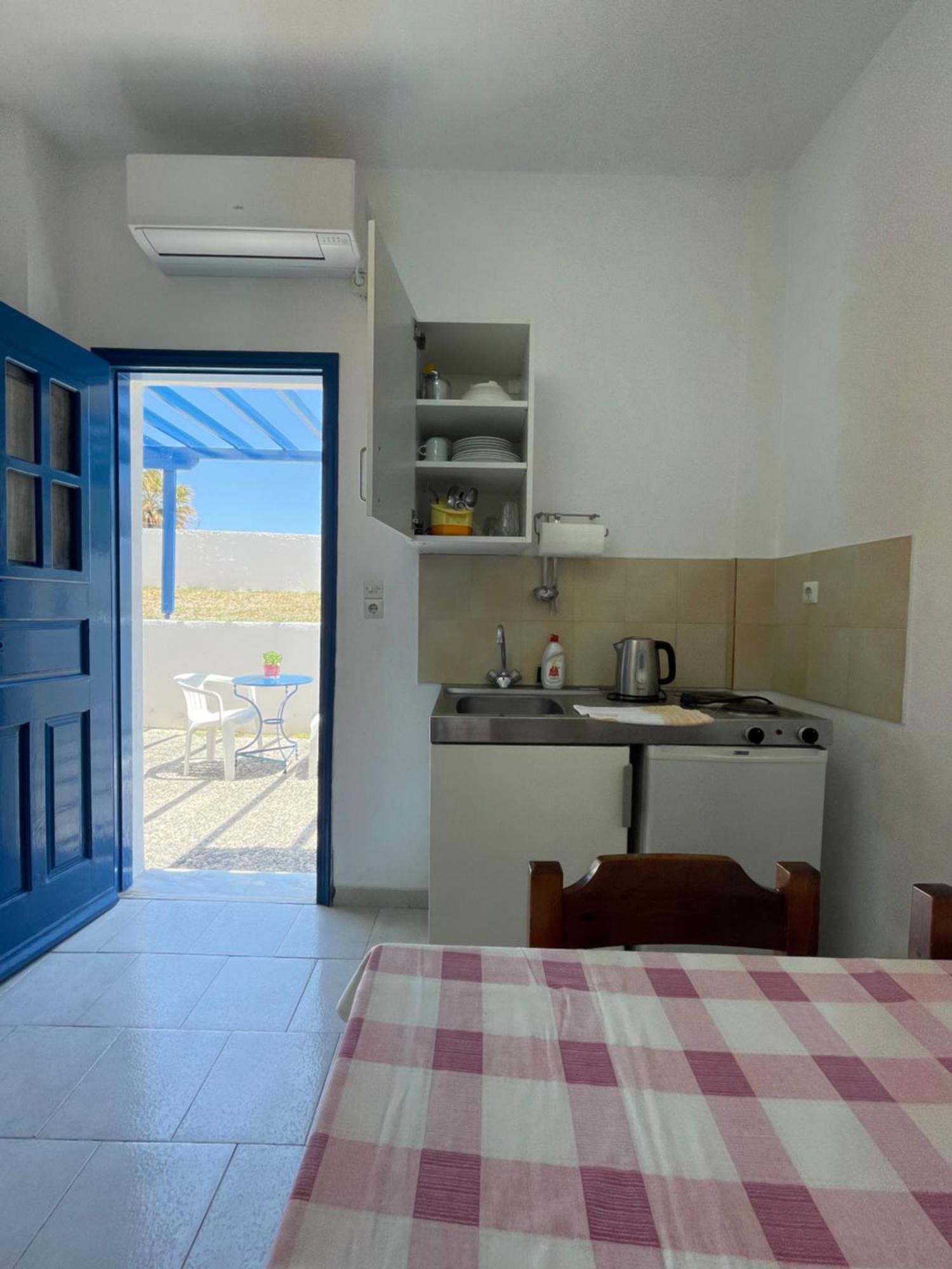 Thalassitis Coastal Apartments Playa de Perivolos Exterior foto
